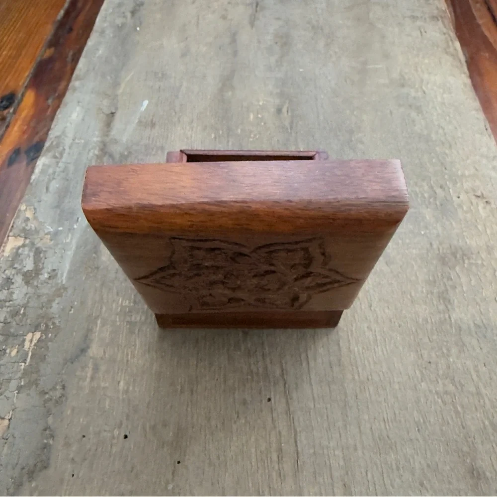Vintage Archana Crafts square carved wood trinket box